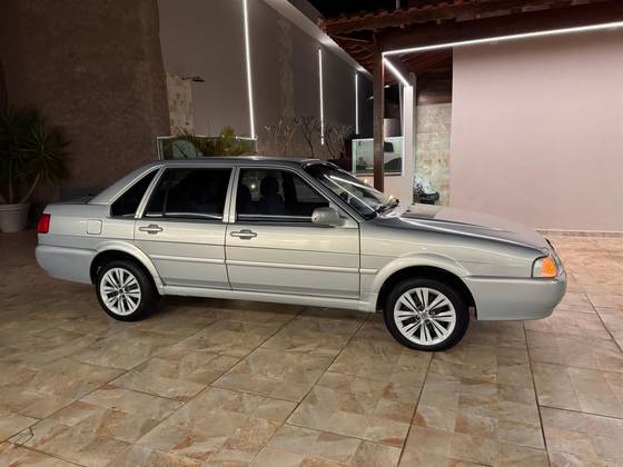 VOLKSWAGEN SANTANA 1.8 MI 8V ÁLCOOL 4P MANUAL